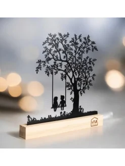 UNUS Dekofiguren & -Objekte<Aufsteller Baum mit Kindern auf einer Schaukel in Schwarz