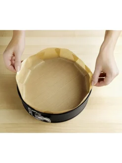 Wenko Koch- & Backutensilien<Backfolien-Zuschnitt in Hellbraun - Ø 40 cm
