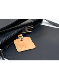 musegear Smarthome & Wetterstationen<Bluetooth-Schlüsselfinder "Finder 2" in brauner Korktasche
