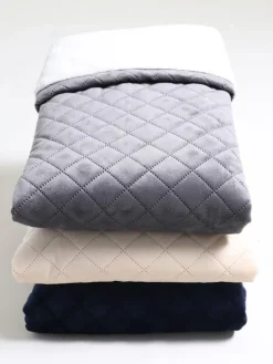 Kaiser Naturfellprodukte Wohndecken & Plaids<Decke "Velvet" in Grau - (L)100 x (B)75 cm