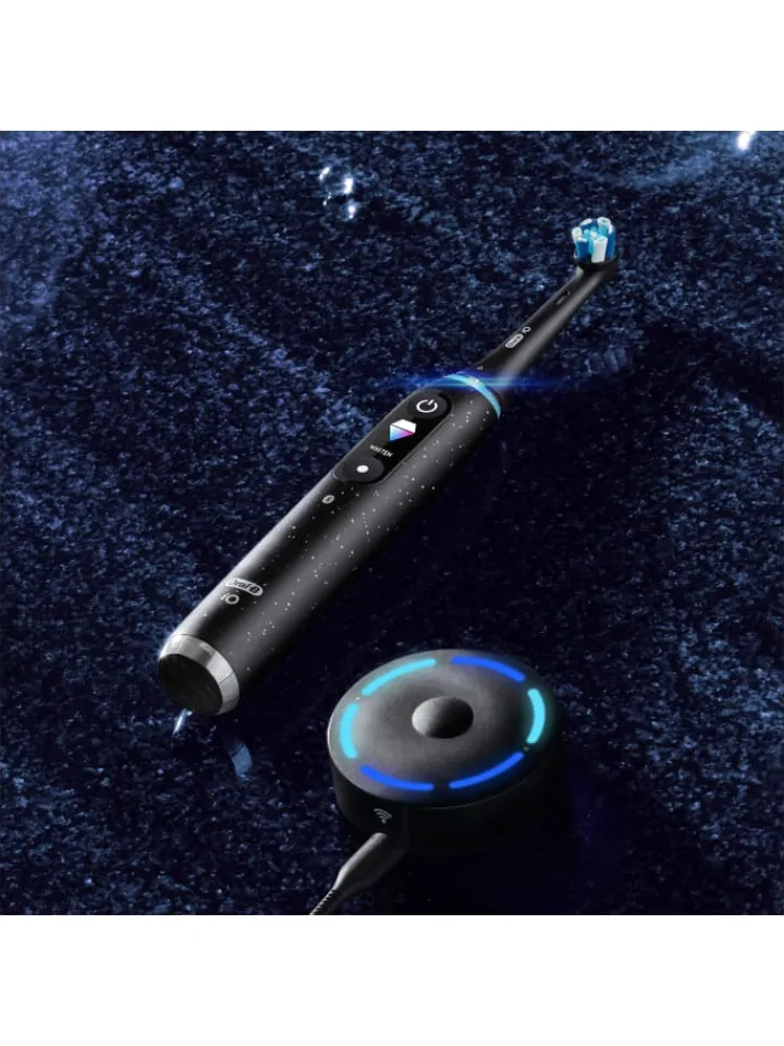 Oral-B Zahn & Mundpflege<Elektr. Zahnbürste "iO10 + LadeReiseetui" +12 Aufsteckbürsten "Sanfte Reinigung"
