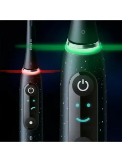 Oral-B Zahn & Mundpflege<Elektr. Zahnbürste "iO10 + LadeReiseetui" +12 Aufsteckbürsten "Sanfte Reinigung"