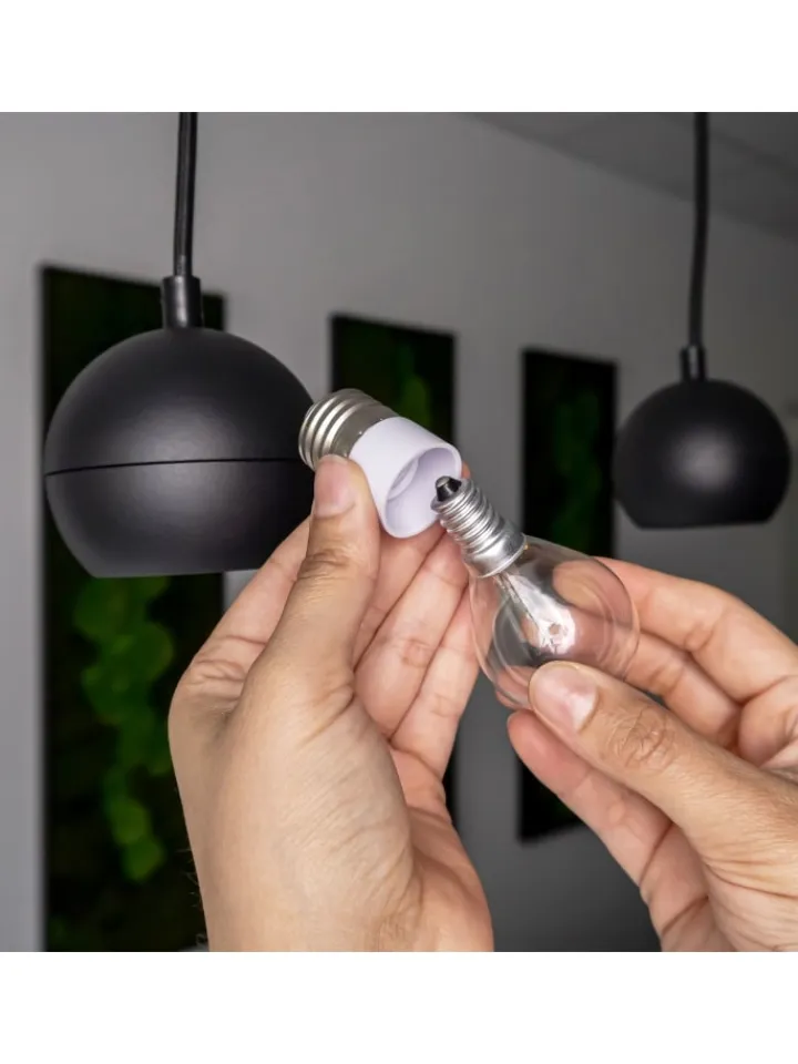 Intirilife Leuchtmittel<4er Set Lampenadapter GU10 auf E14 in WEISS