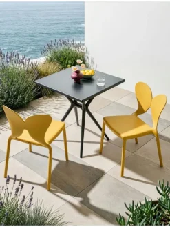 Beliani Gartenmöbel<2er-Set Gartenstuhl LARISSA in Gelb