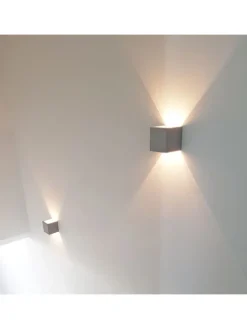 s.LUCE Wandleuchten<Flurlampe Plinth Beton in Grau