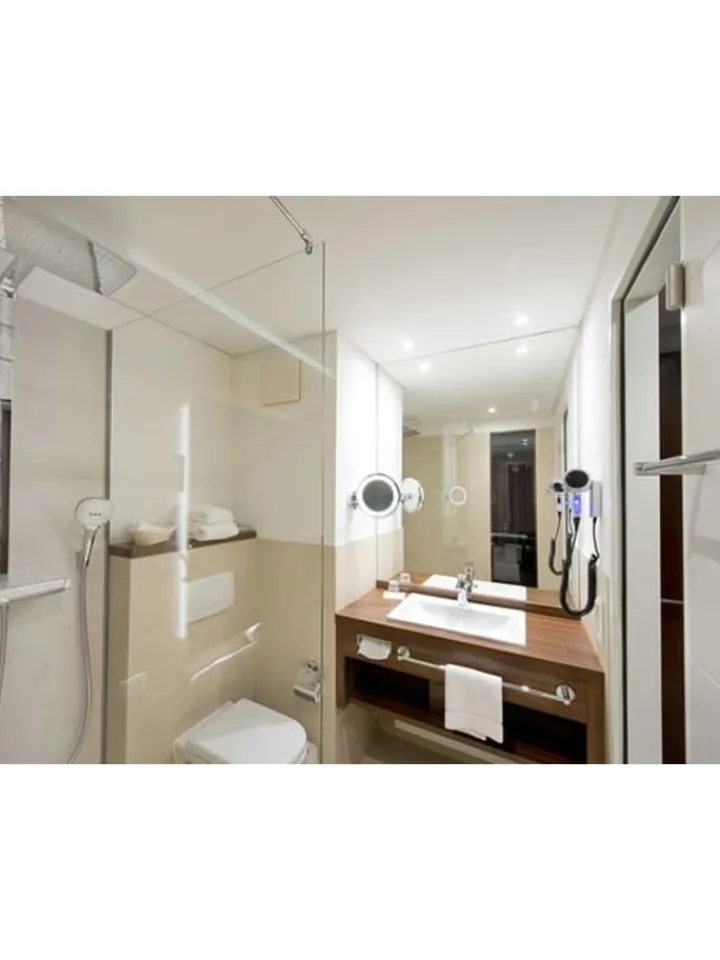 touriDat Reisegutscheine<4*Fora Hotel Hannover by Mercure