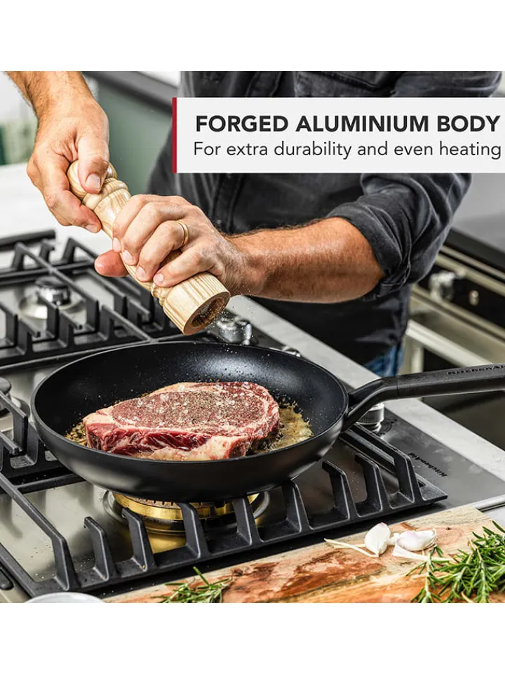 KitchenAid Kochgeschirr<Grillpfanne "Classic Forged" in Schwarz - Ø 28 cm