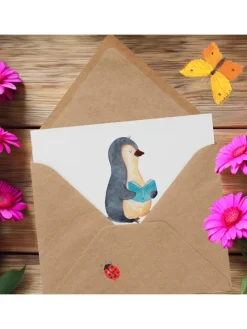 Mr. & Mrs. Panda Sonstige Gutscheine<Gutschein Bücherabend Abenteuer mit Spruch in Weiß