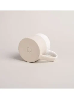 Eulenschnitt Gedeckter Tisch<Jumbotasse "Herz" in Beige/ Weiß - 450 ml