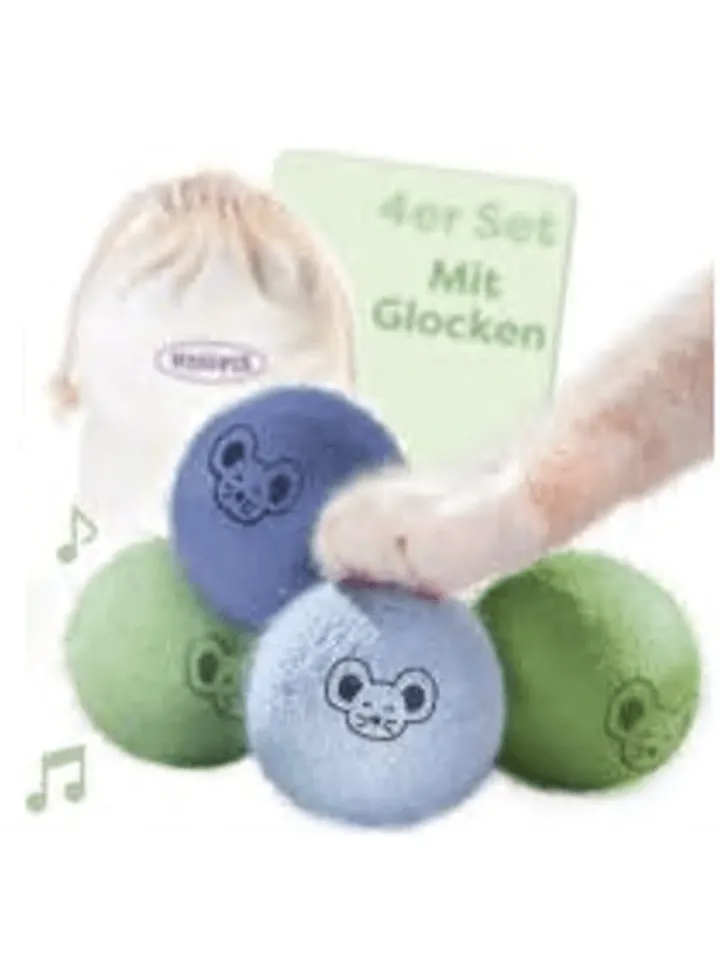 Knupis Katzen<Katzenbälle mit Glöckchen – 4 Bälle Wolle
