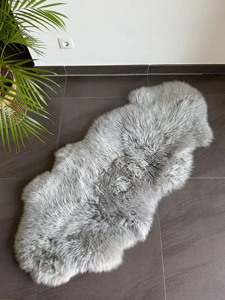 Kaiser Naturfellprodukte Lammfelle & Co<Lammfell in Grau