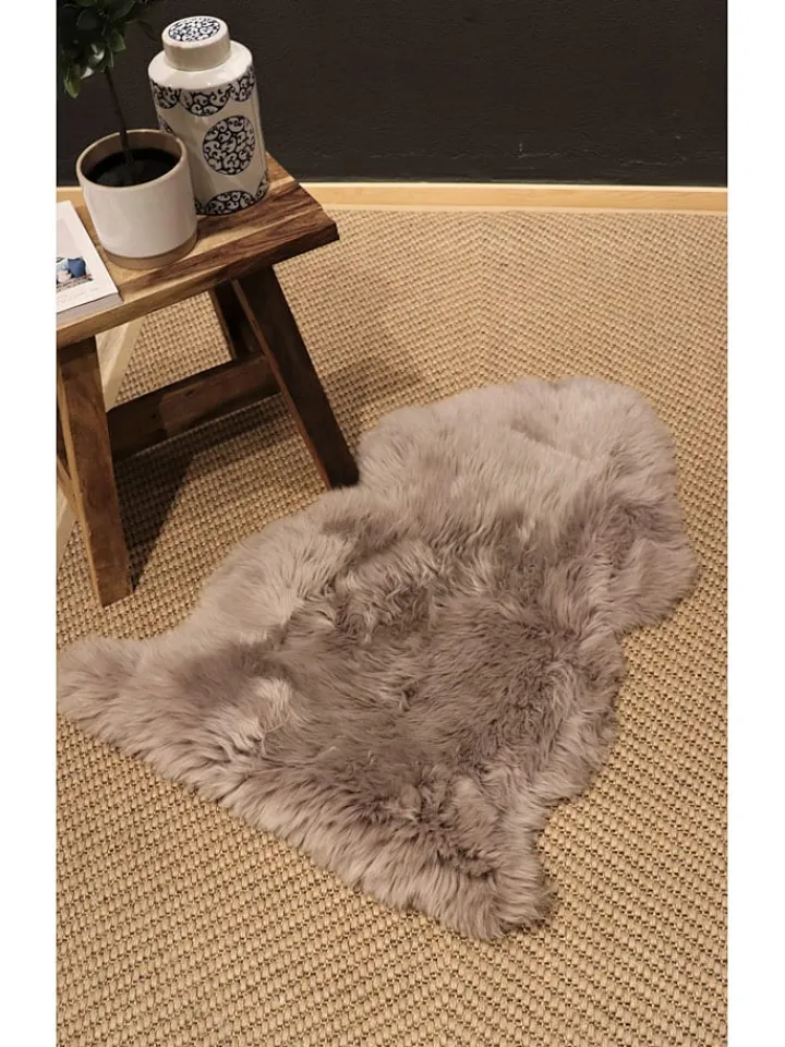 Kaiser Naturfellprodukte Lammfelle & Co<Lammfell in Taupe
