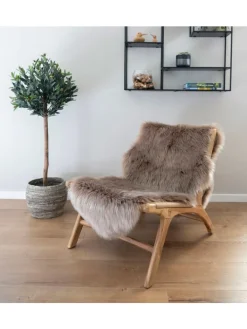 ebuy24 Lammfelle & Co<Lammfell Laila Braun 60 x 180 cm