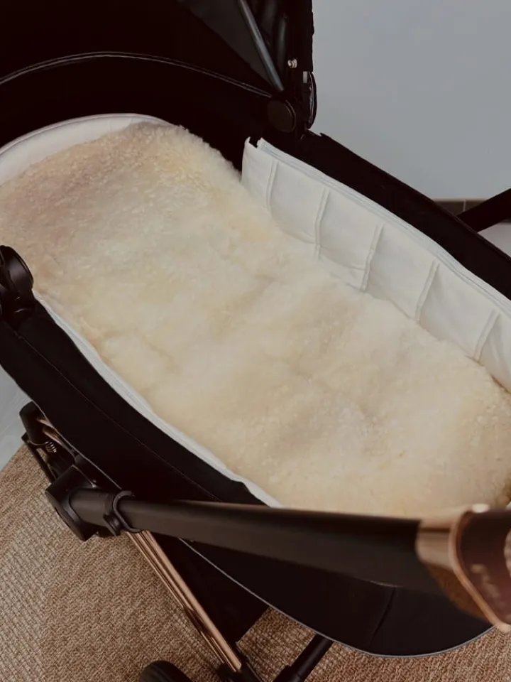 Kaiser Naturfellprodukte Lammfelle & Co<Lammfellauflage "Milky sand" in Natur - (L)77 x (B)35 cm