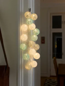 Konstsmide Lichterketten & Dekobeleuchtung<LED-Dekolichterkette "Baumwollkugeln" in Hellblau/ Grau/ Weiß