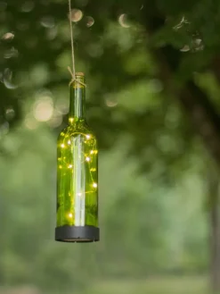 STAR Trading Außenbeleuchtung|Außenleuchten<LED-Solar-Dekohänger "Bottle" in Grün - (B)7,5 x (H)31 x (T)7,5 cm