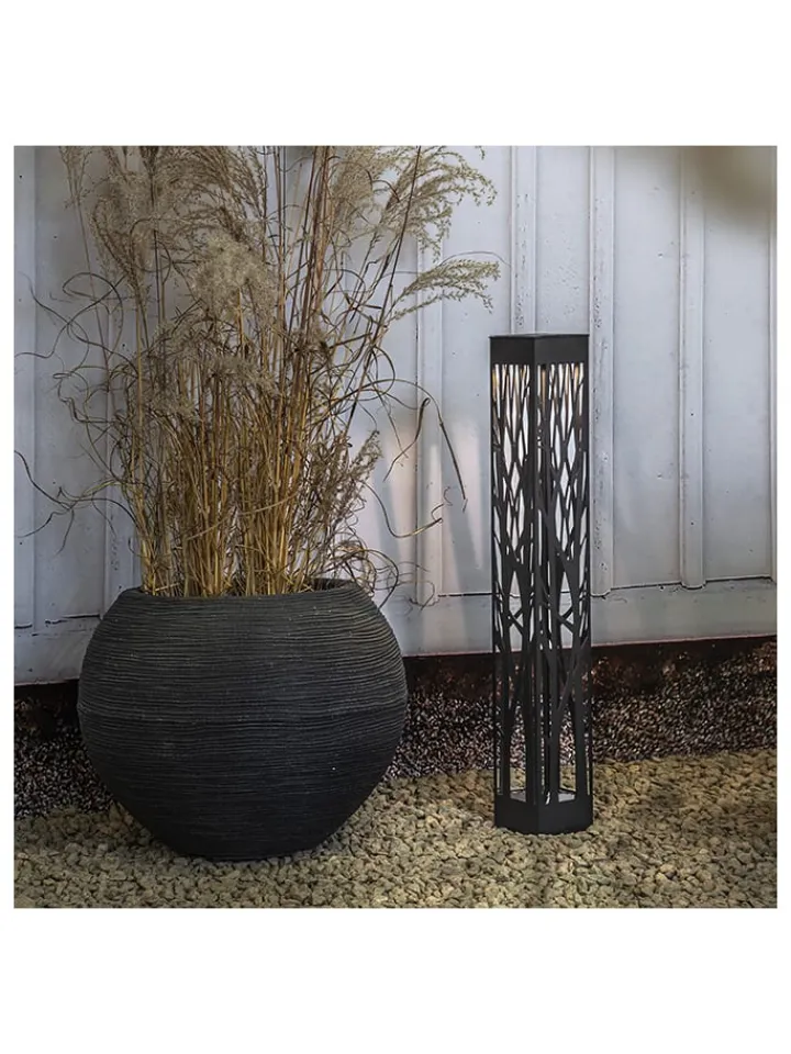 STAR Trading Außenbeleuchtung<LED-Solar-Gartenstecker "Siranna" in Schwarz - (H)66 cm
