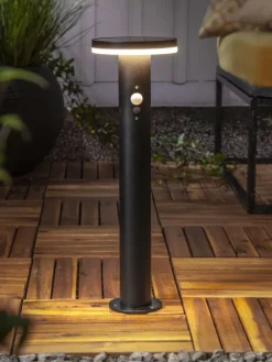 STAR Trading Außenbeleuchtung<LED-Solar-Wegleuchte "Valetta" in Schwarz - (H)50 x Ø 15,5 cm