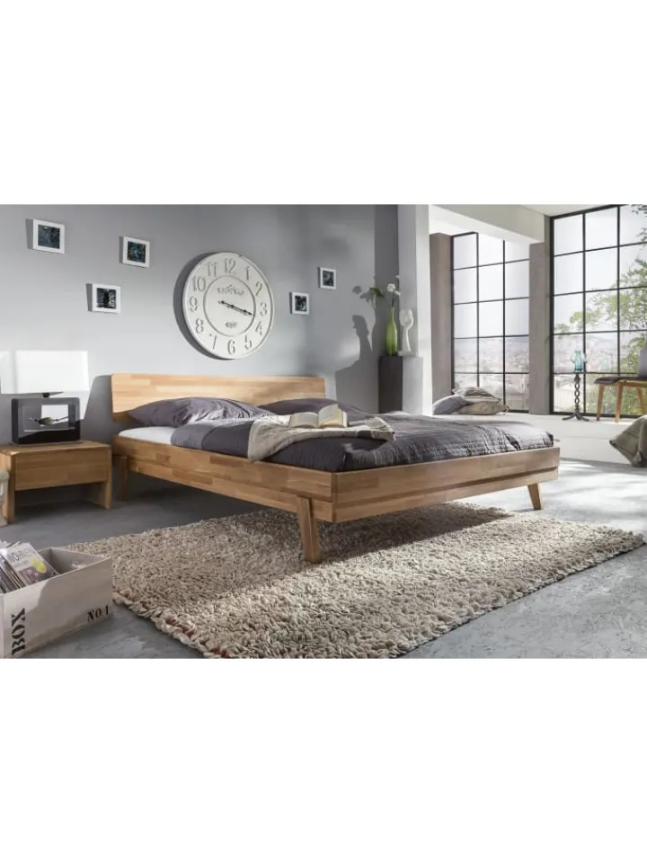 Vaja Betten & Matratzen<Massivholz-Bett Livia 140x200 cm Wildeiche in Wildeiche geölt
