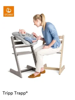Stokke Babymöbel<Mitwachsender Treppenhochstuhl Tripp Trapp® schwarz in Schwarz ab 0 Monate