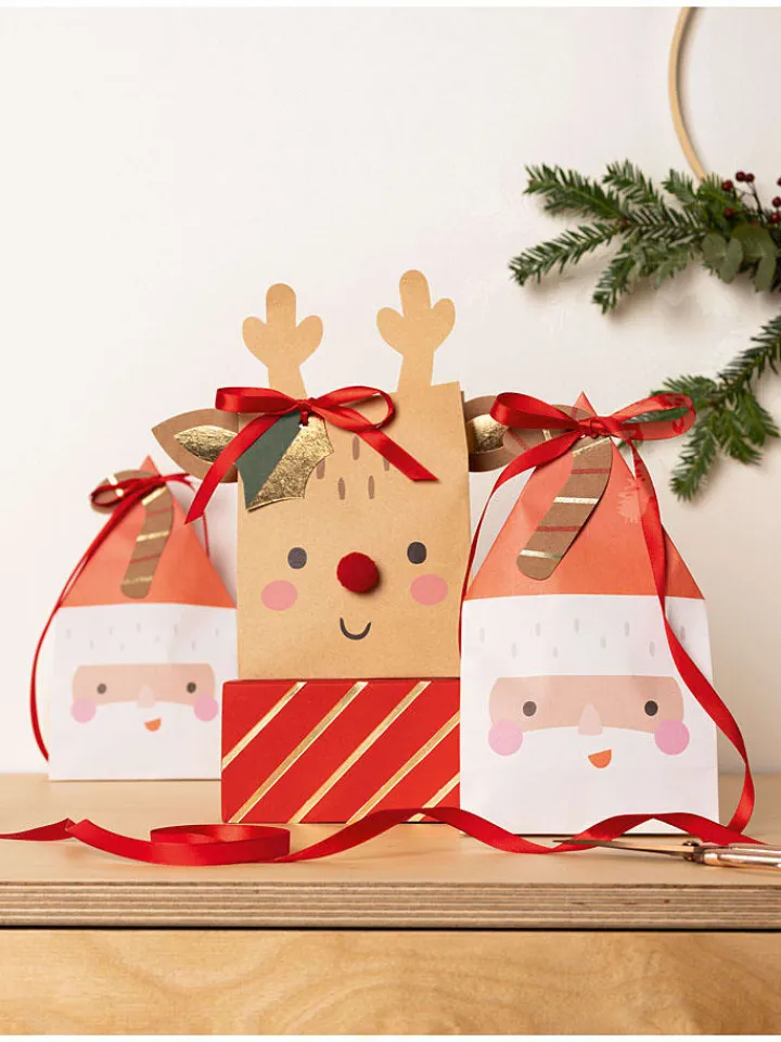 folia PAPER Kreativbedarf & Do-It-Yourself<Papiertüten-Bastelset "Santa & Deer" in Beige/ Rot