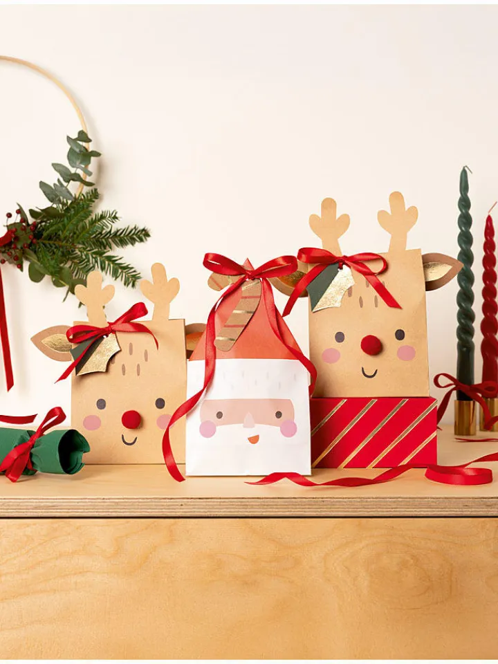 folia PAPER Kreativbedarf & Do-It-Yourself<Papiertüten-Bastelset "Santa & Deer" in Beige/ Rot