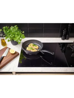 Fissler Kochgeschirr<Pfanne "Adamant®" in Schwarz - Ø 24 cm