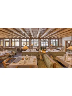 reiseschein.de Reisegutscheine<REISESCHEIN: 3 bis 4 Tage für zwei Personen im Yachthotel Chiemsee, Frühstück/HP