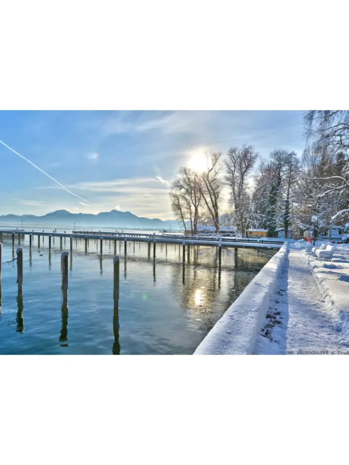 reiseschein.de Reisegutscheine<REISESCHEIN: 3 bis 4 Tage für zwei Personen im Yachthotel Chiemsee, Frühstück/HP