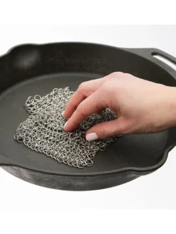 YOUCAMP Grillen<Ringreiniger für Gusseisen Feuertöpfe Netzreiniger 20x20cm in silber