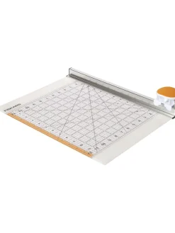 Fiskars Weitere Haushaltshelfer<Schneidemaschine in Weiß - (B)36 x (H)41 cm