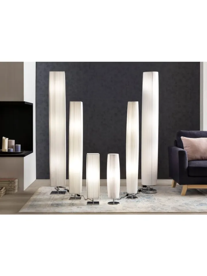 SalesFever Stehleuchten<Stehlampe 120 cm eckig Metall verchromt und Plissee-Schirm in Weiß