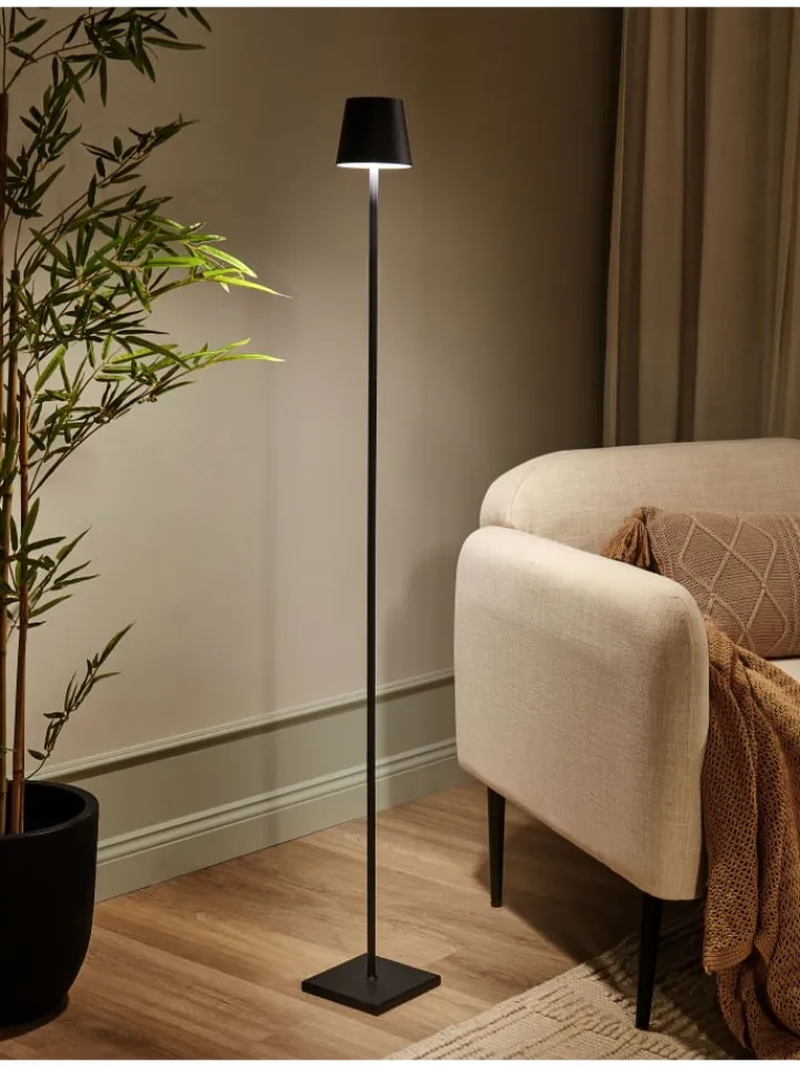 Beliani Stehleuchten<Stehleuchten GAVARRESA in Schwarz - (W) 15 x (H) 131 x (L) 15 cm