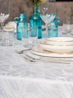 Mijolnir Küchentextilien|Tisch- & Küchentextilien<Tischdecke "Lavinia" in Weiß