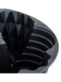 Kaiser Koch- & Backutensilien<Törtchen-Gugelhupfform "Inspiration" in Schwarz - Ø 26 cm
