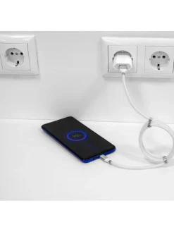 GRUNDIG Technikzubehör<USB-A-USB Typ-C-Kabel in Weiß - (L)100 cm