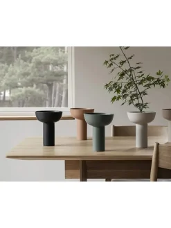 Blomus Kerzen, Vasen & Mehr<Vase "Miyabi" in Schwarz - (H)21 x Ø 17 cm