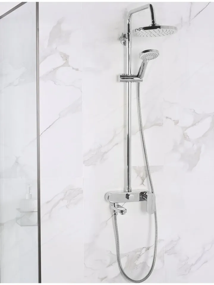 Beliani Badarmaturen<Wannenarmaturen GURARA in Silber - (W) 23 x (H) 83 x (L) 36 cm