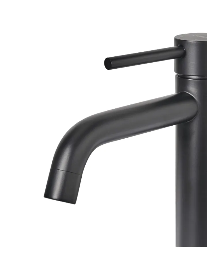 Beliani Badarmaturen<Wasserhähne SALINAS in Schwarz - (W) 4 x (H) 18 x (L) 19 cm