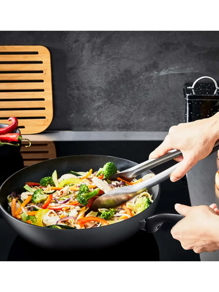 Tefal Kochgeschirr<Wokpfanne "Titanium Force" in Schwarz - Ø 28 cm