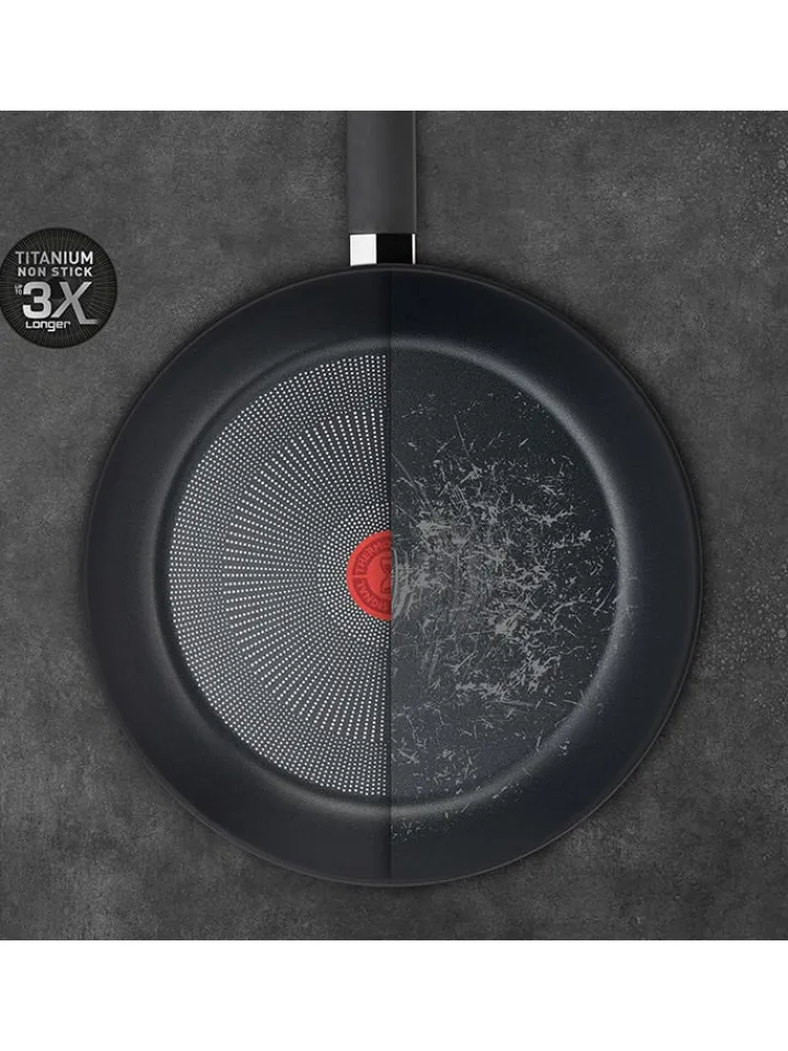 Tefal Kochgeschirr<Wokpfanne "Titanium Force" in Schwarz - Ø 28 cm