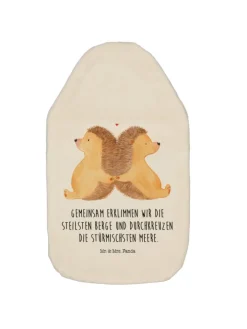 Mr. & Mrs. Panda Wärmflaschen & -Kissen<Wärmflasche Igel händchenhaltend mit Spruch in Weiß